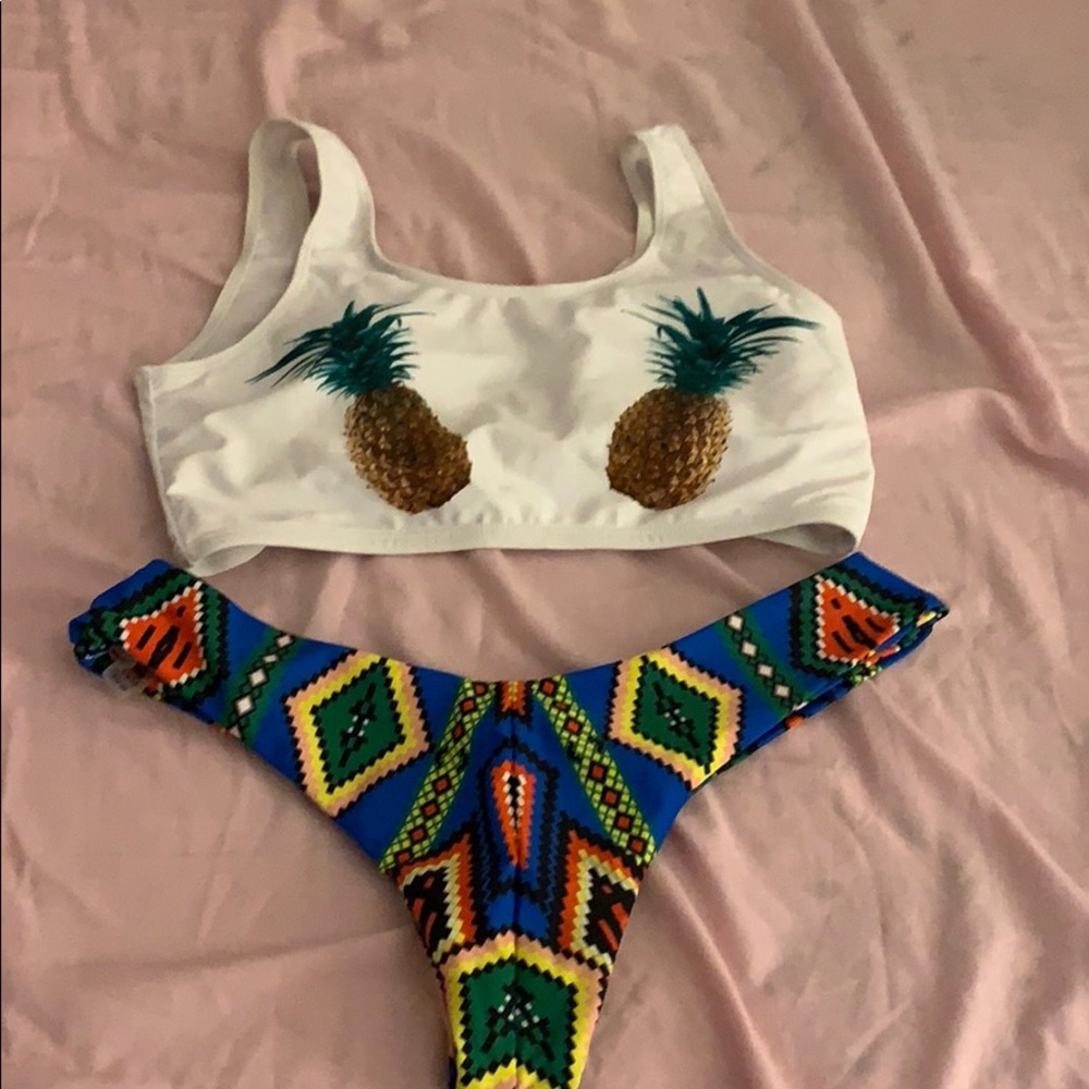 Bathing suit